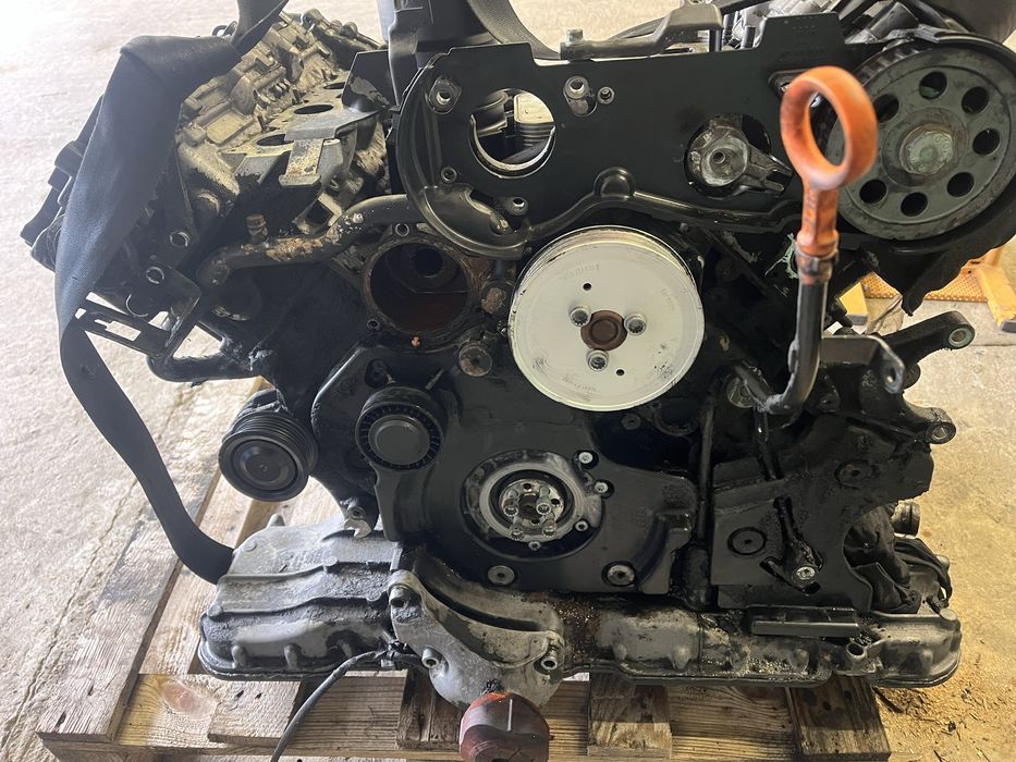 Двигател 3.0 TDI BMK