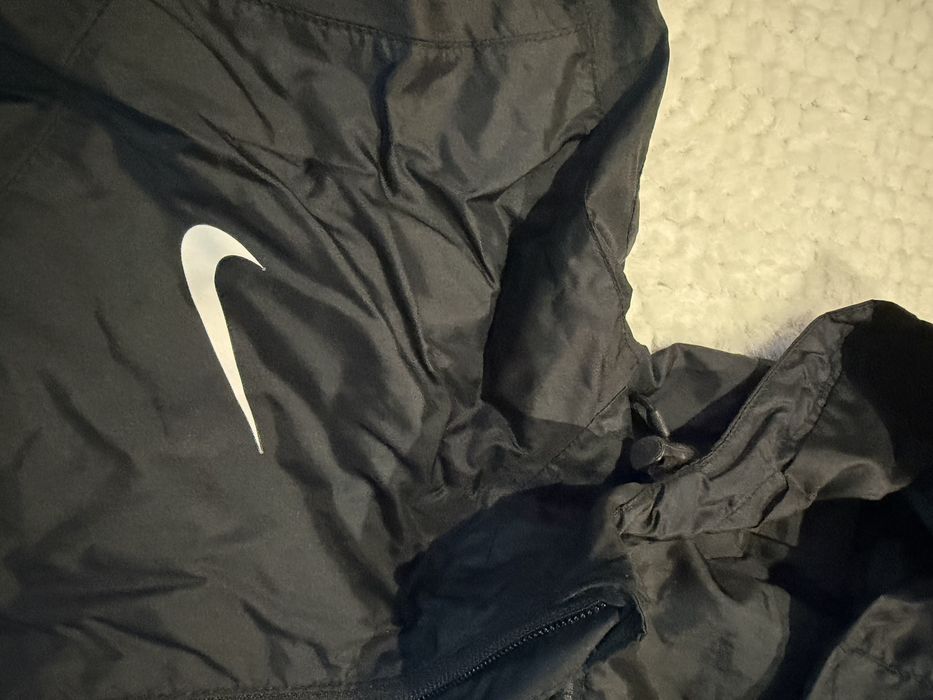 Оригинално яке Nike