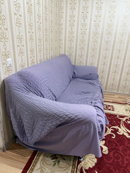 Диван и два кресла