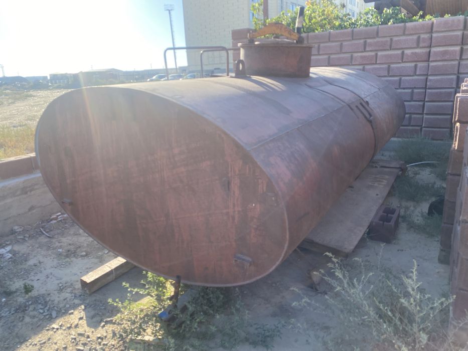 Продам бочку цистерну