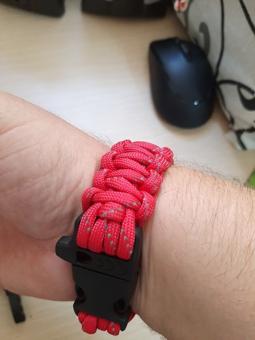Bratara paracord supravietuire