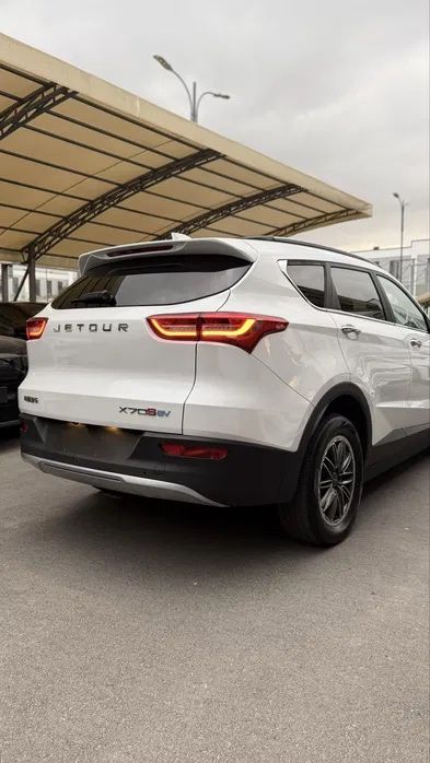 Jetour X70S электр 100% 7 местный