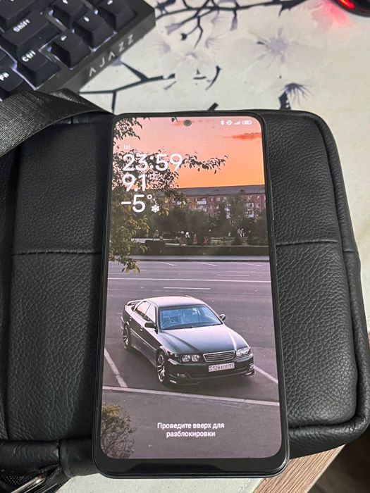 Продам телефон Поко x5 5g