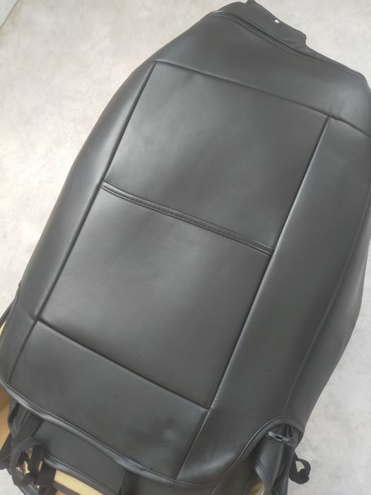 Продам чехлы для авто