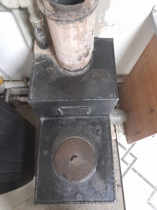 Продам печь в хорошем состояний