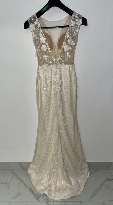 Rochie de mireasa noua