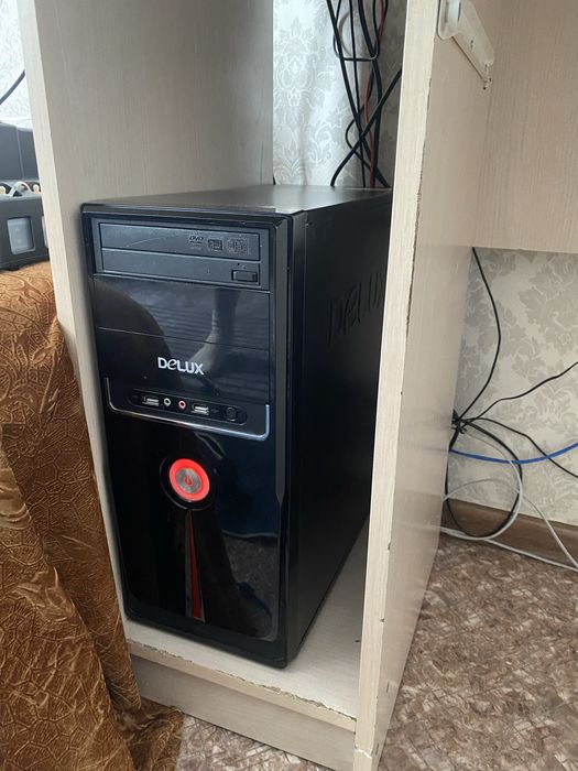 Продам компютер в хоршем состонии