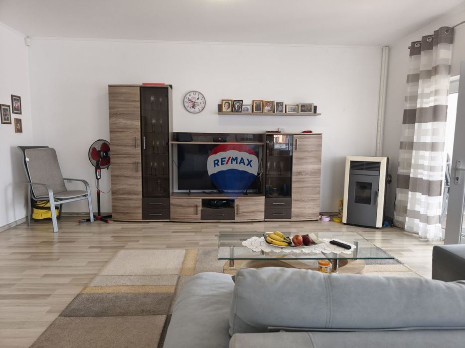 Продава се Къща в с. Соколово, Област Добрич - 146 кв.м за 1679 €/кв.м - Снимка #4