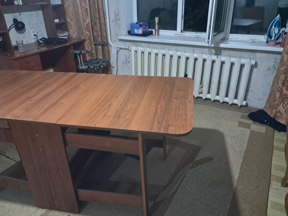 Продаю стол за хорошую цену