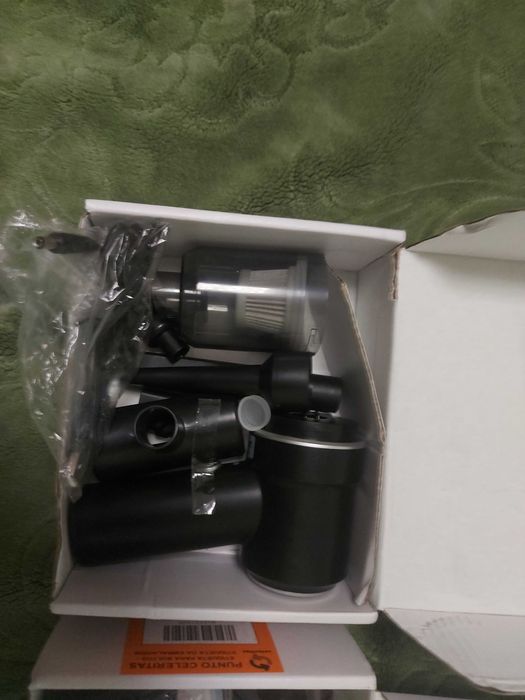 Mini aspirator cordless /suflanta  pentru tastatura, masina, etc.