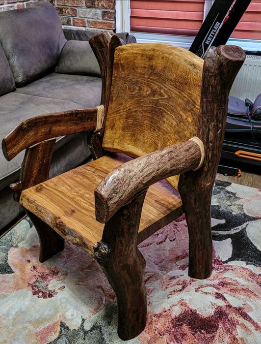 Стол дърворезба чам