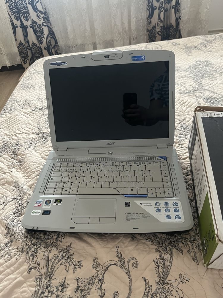 Leptop ACER Nouu Cap Aurora • OLX.ro