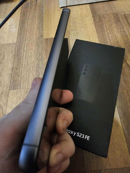 Samsung Galaxy s23 FE