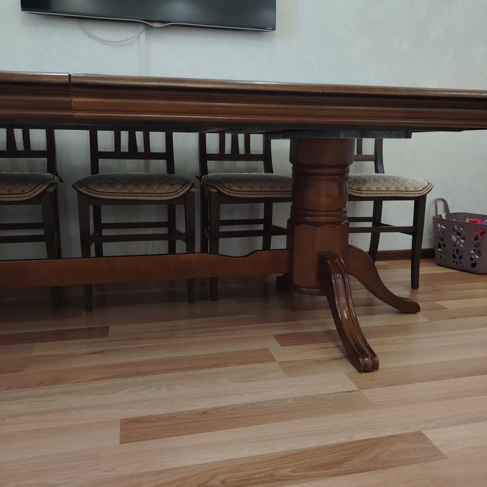 Продам стол раздвижной