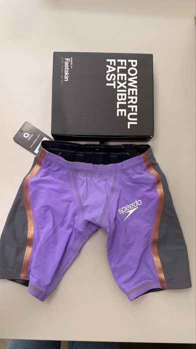 Състезателен бански номер 18, SPEEDO FASTSKIN LZR PURE INTENT