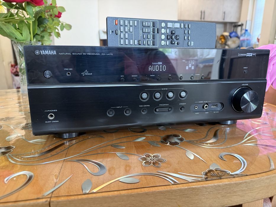 Yamaha RX-V475 resiver