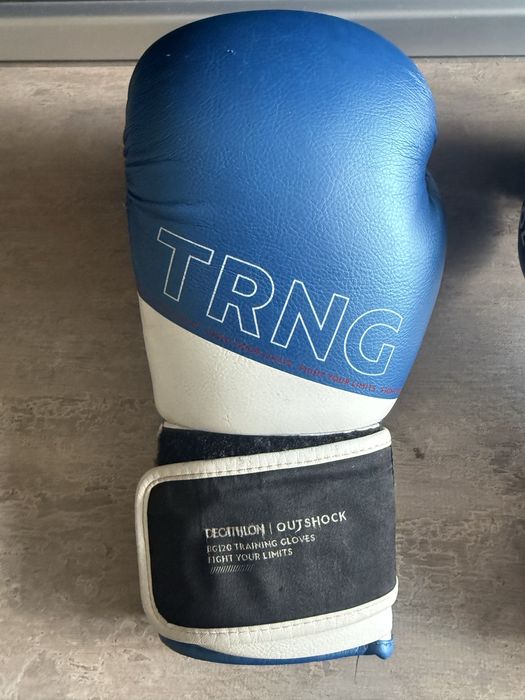 Manusi box + training pads