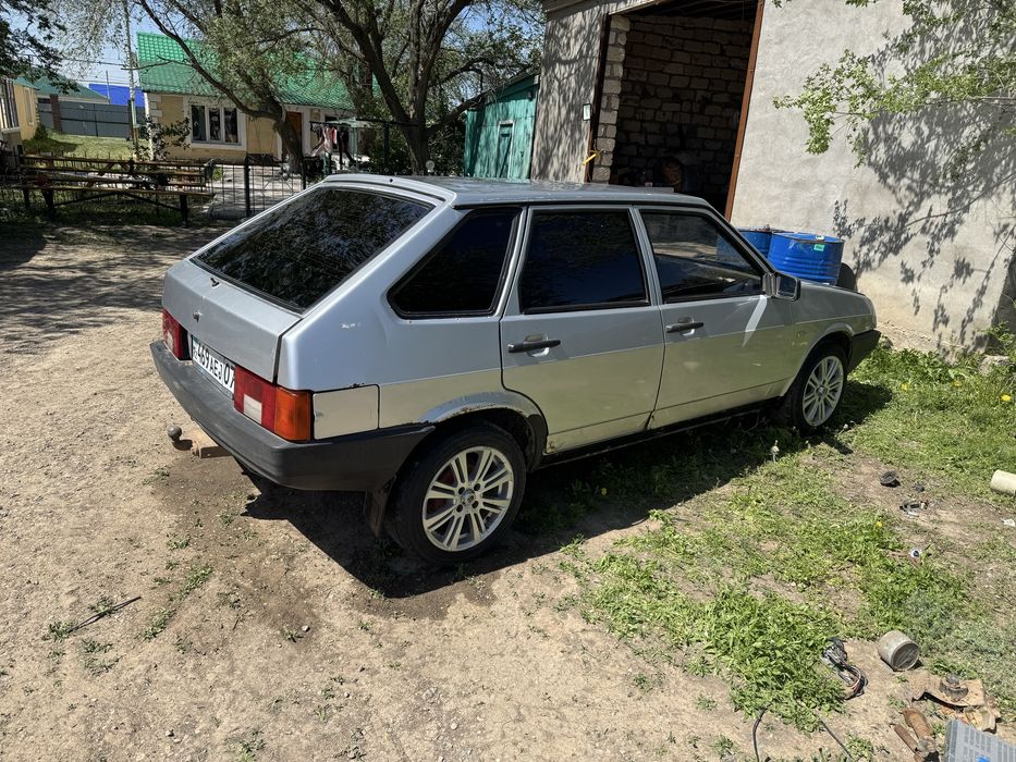 Ваз 2109.Инжектор. 2001гв.