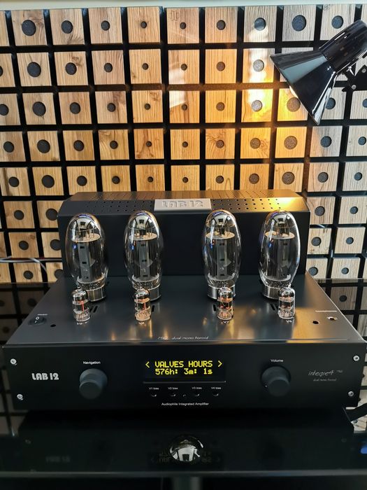 Лампов усилвател LAB12 Integre 4  лична колекция