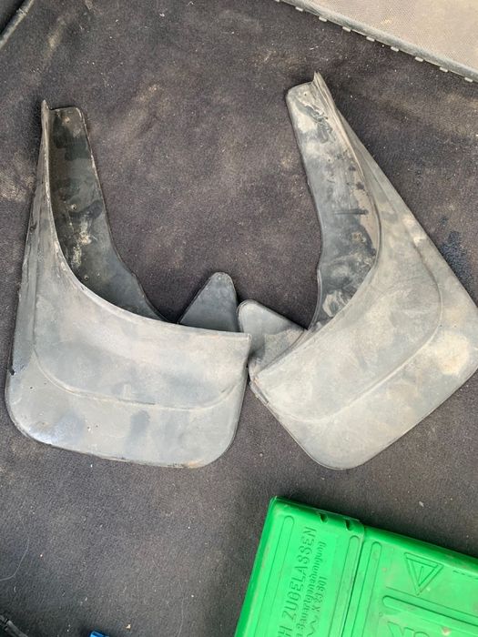 Продам запчасти ауди 80 б4