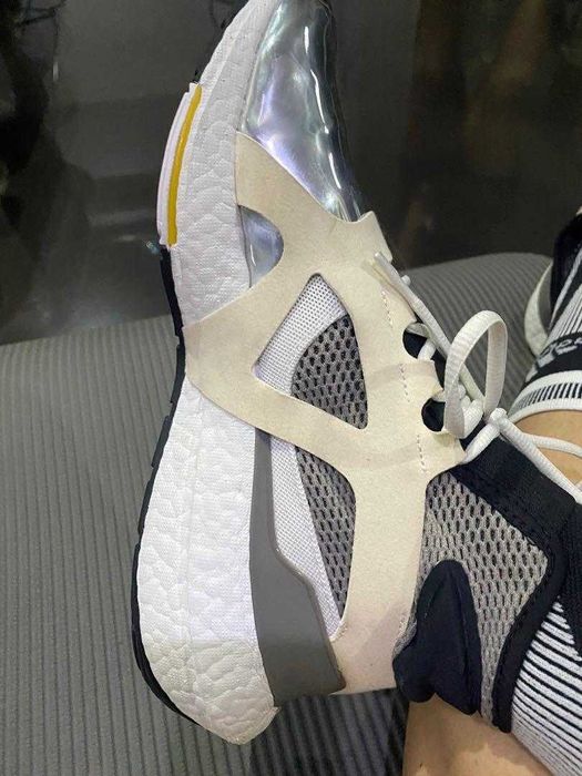 Дамски обувки ADIDAS ULTRABOOST 21 by Stella McCartney  EU38 - 41.5