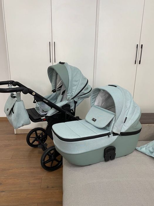 Коляска продается