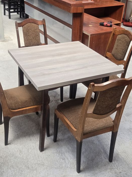 Трапезна маса с 4 стола