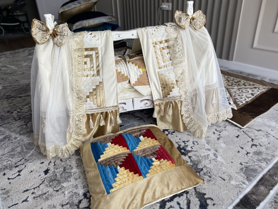 Бесік, жасауымен