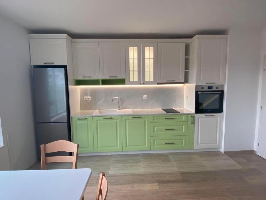 Дава се под наем Тристаен апартамент в София, Витоша - 87 кв.м за 999 € - Снимка #3