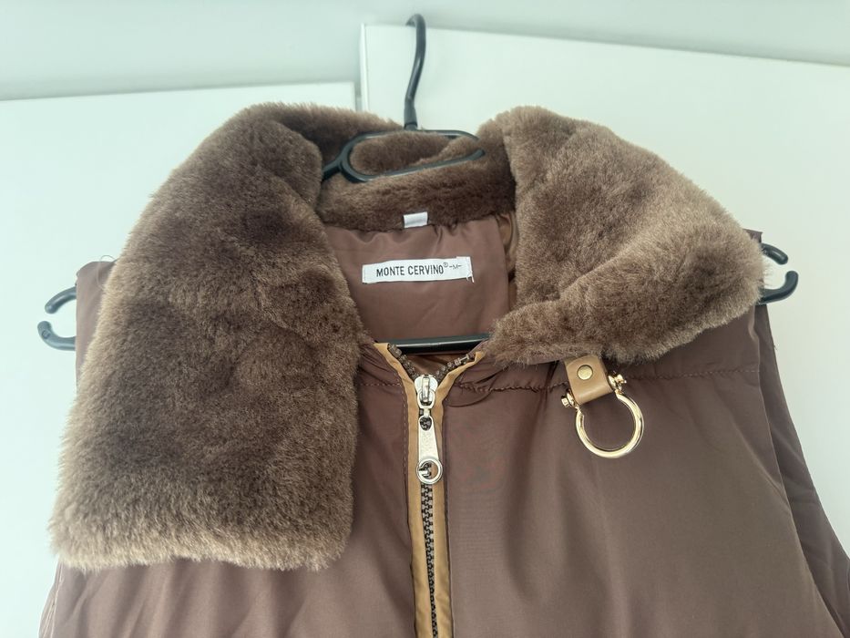 Дамски елек М размер