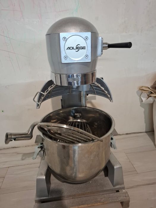 Тестомес почти новый