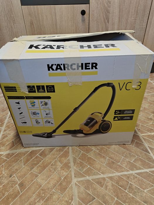 Прахосмукачка Karcher VC 3