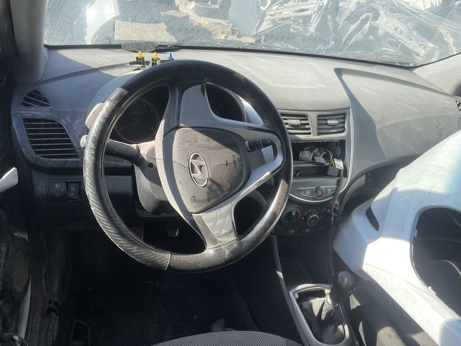 Авто на разбор хюндай аксент