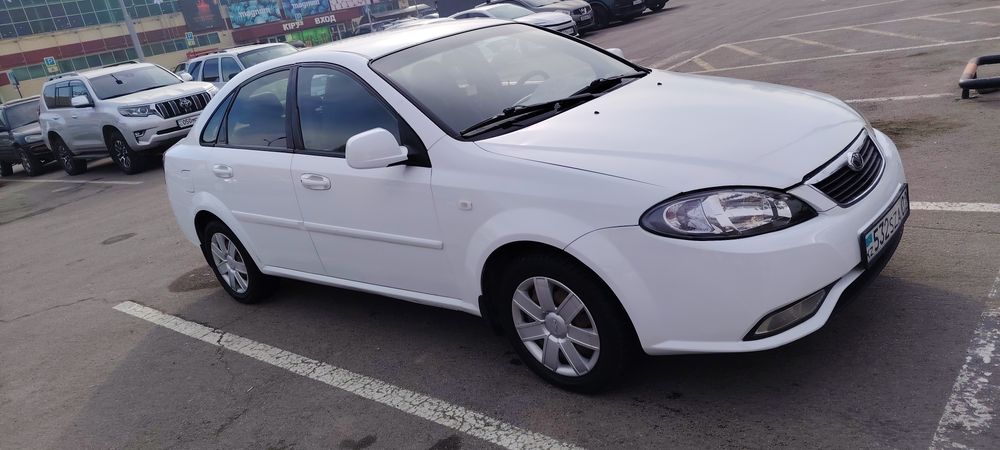 Daewoo gentra 2014
