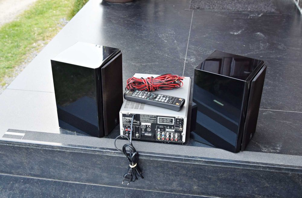 Mini-Sistem Yamaha RDX-E700 + NX-E 700, amplificator + dvd + boxe + cd + tuner