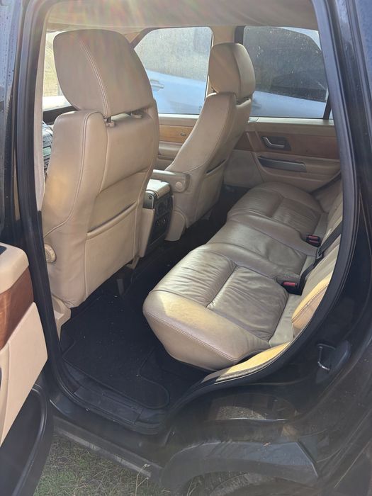 Range Rover Sport 2.7TD на части