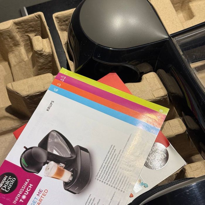 Кофемашина Dolce Gusto