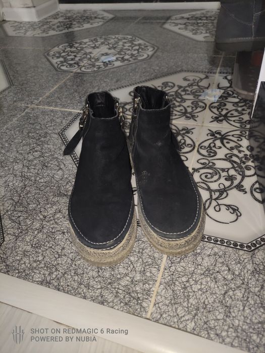 Ботинки замшевые демисезонные