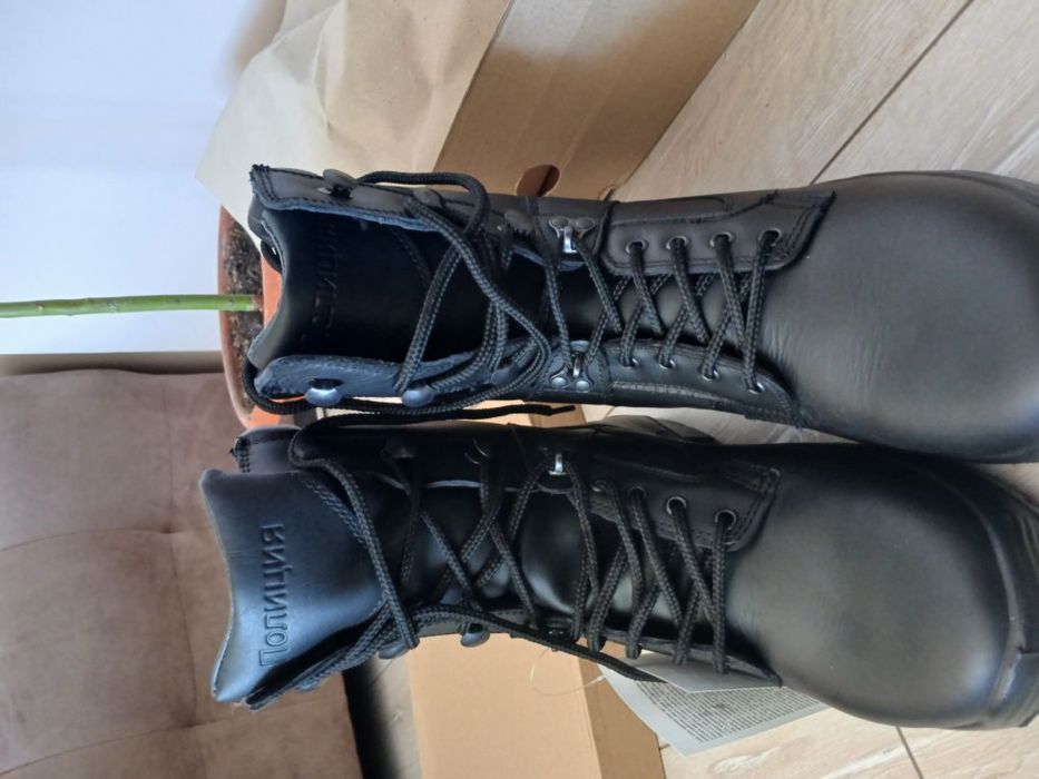 Полицейски кубинки