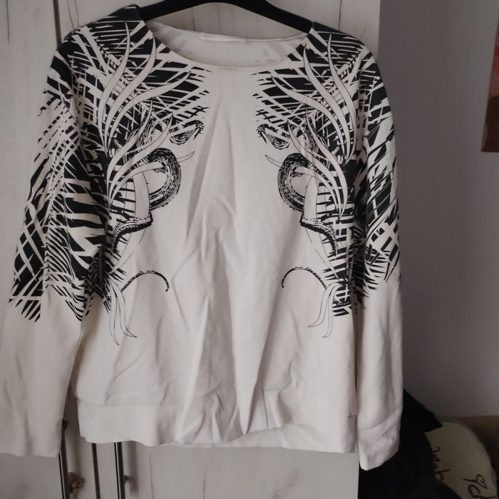 vand geacă și fuste