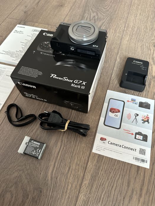 Чисто нов Canon Powershot G7X Mark III Silver, камера