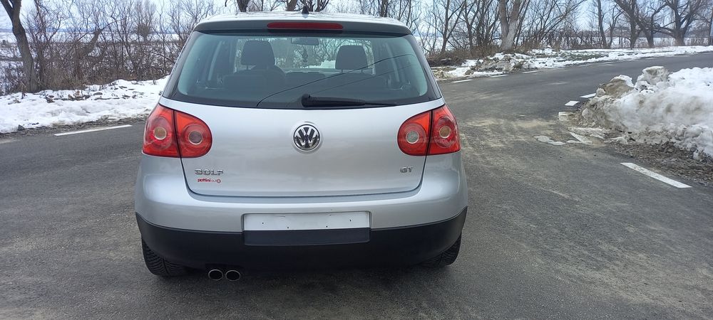 Golf 5 GT 2.0 170 cai ediție speciala fabrica