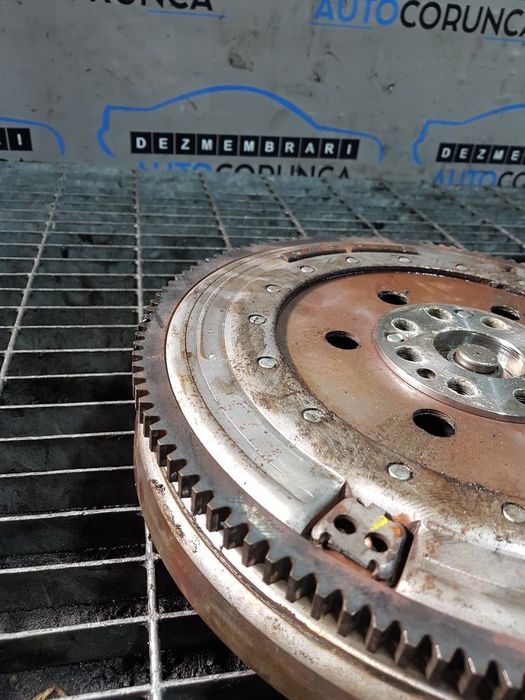 Volanta masa dubla BMW X1 E84 2.0 Diesel 2009 - 2012 163CP Manuala 6 Trepte N47 D20C ...