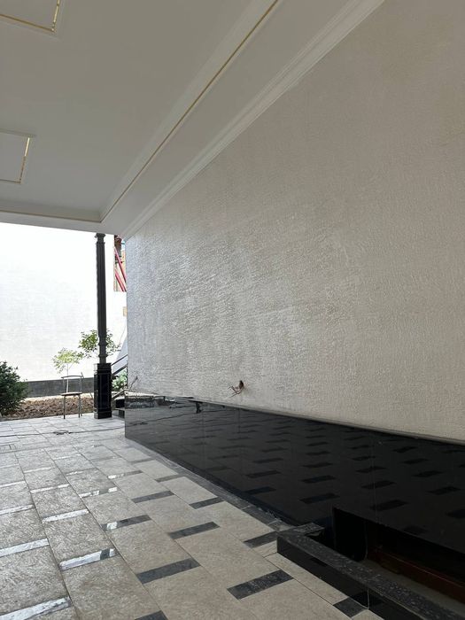 Продаётся дом. Uy sotiladi.