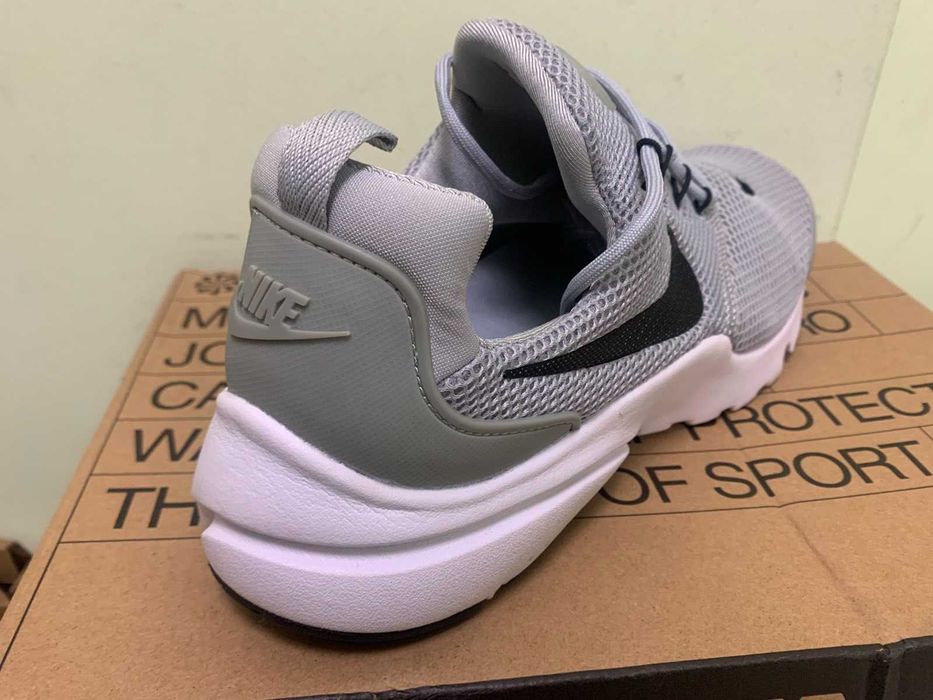 Нови мъжки маратонки Nike Air Presto grey размер 42