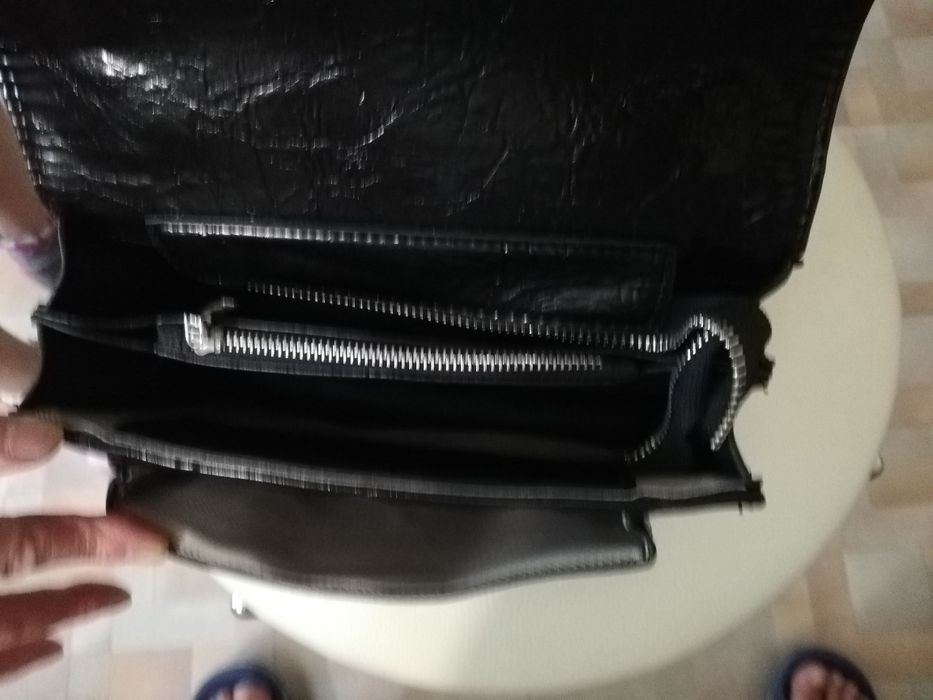 Продам сумочки женские
