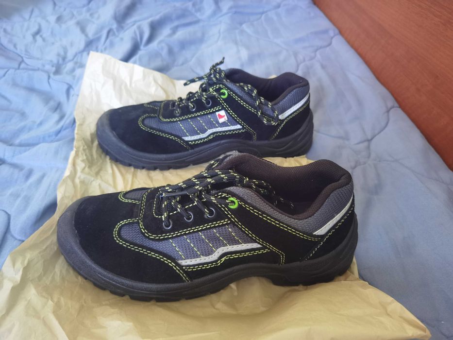 Нови мъжки обувки от шведската марка Bluewear.