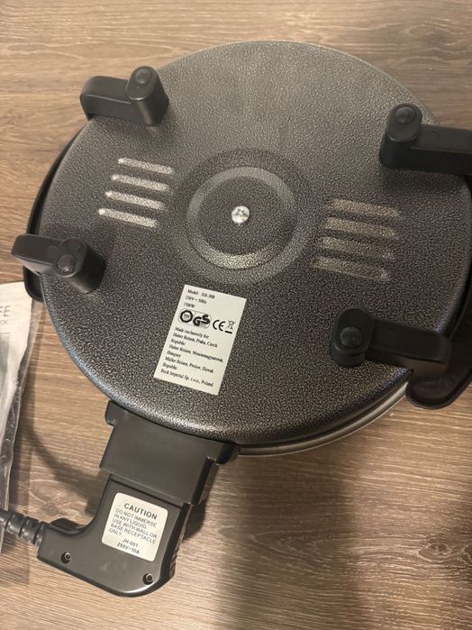 Tigaie electrică pentru pizza