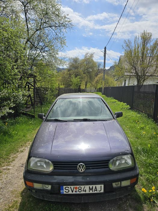 Vand  vw golf 3 1.6 benzina