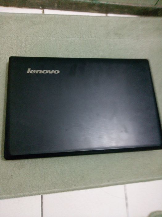 Dezmembrez leptop-uri